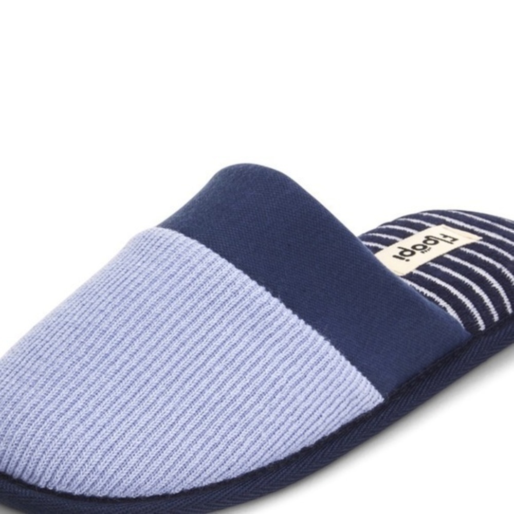 Floopi Memory Foam Slippers - Picture 5 of 9